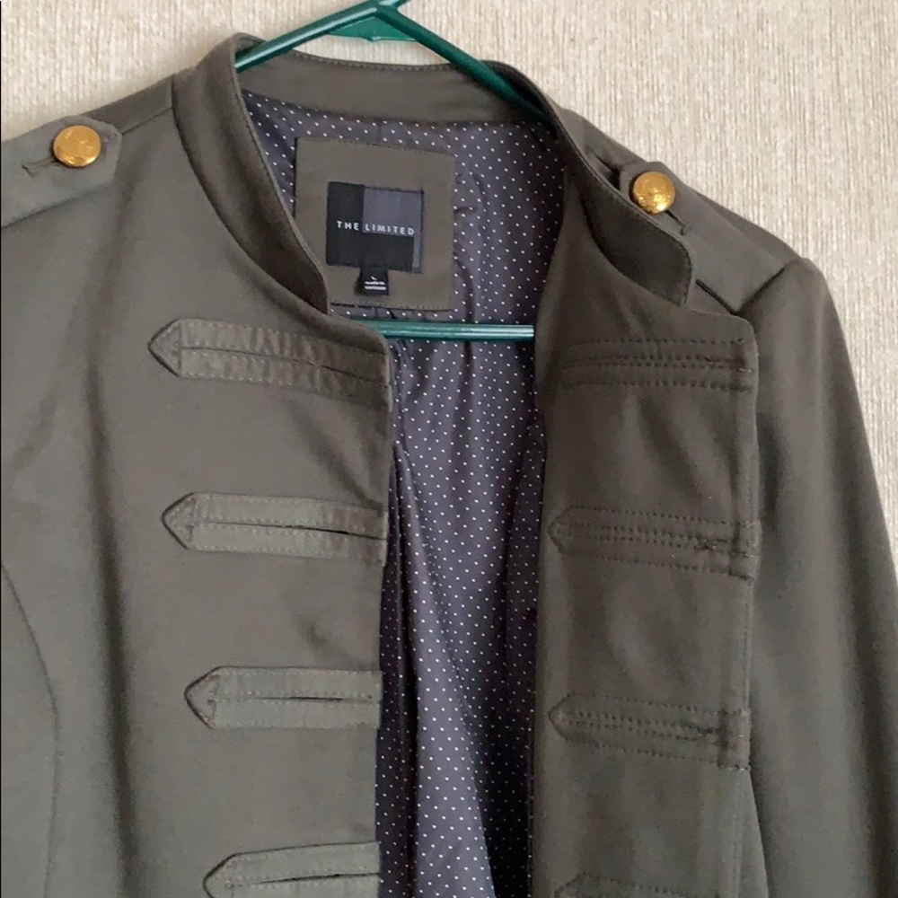 Jacket - Picture 4 of 5